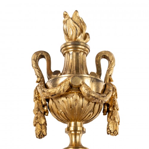 Paire d’appliques époque Louis XVI en bronze doré - Louis XVI