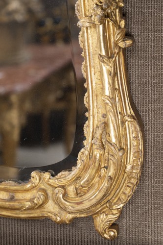 Miroir en bois doré Epoque Louis XV - Louis XV