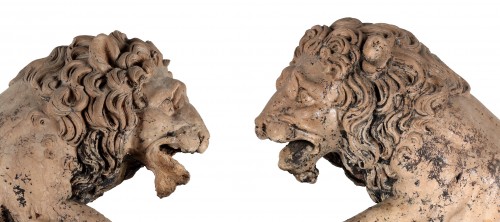 Paire de lions en terre cuite - Sculpture Style 