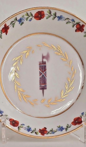 Tasse en porcelaine tendre de Sèvres à décor révolutionnaire, 1793 - 
