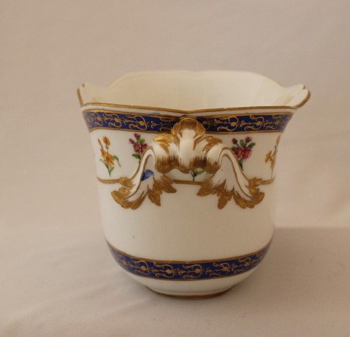 Rafraichissoir en porcelaine de Sèvres - Céramiques, Porcelaines Style 