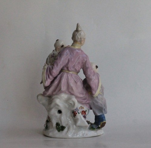 Céramiques, Porcelaines  - "La famille chinoise" en porcelaine de Meissen, vers 1750