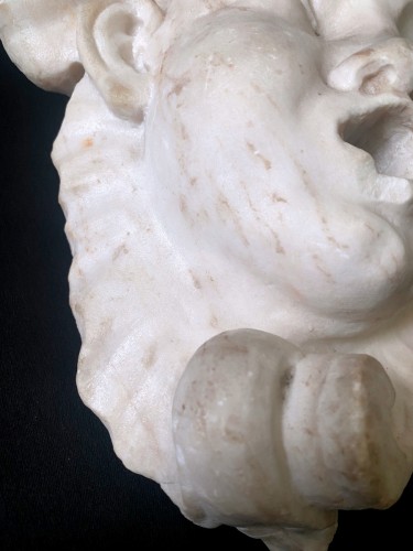 XVIIe siècle - Mascaron de fontaine en marbre Italie XVIIe siècle