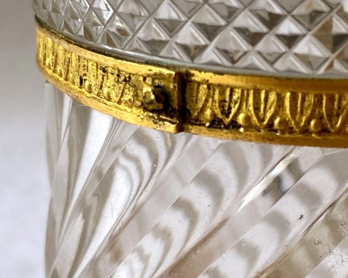 Antiquités - Tasse Empire en cristal taillé et bronze doré