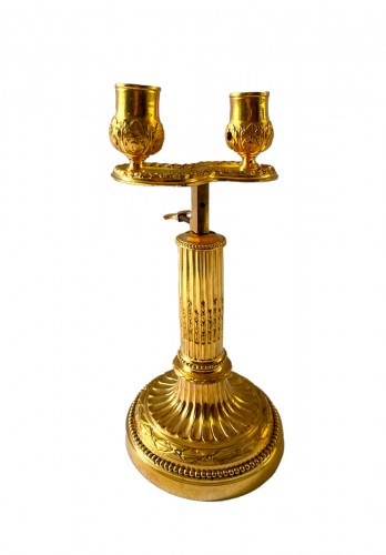 Lampe Louis XVI à plateau en bronze doré