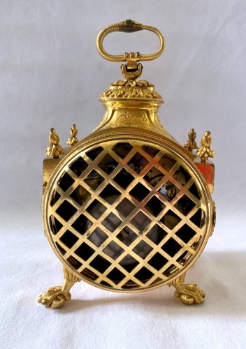 Antiquités - Pendule d'officier louis XVI signée Berthoud