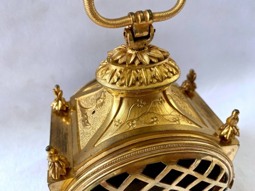 Antiquités - Pendule d'officier louis XVI signée Berthoud