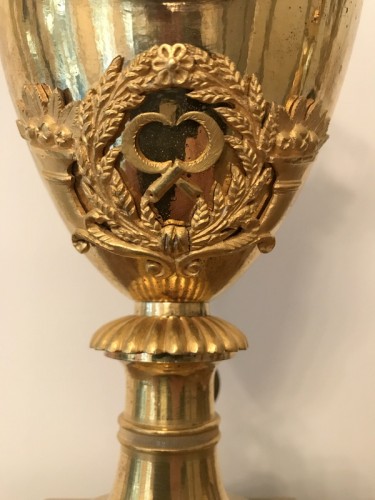 Horlogerie Pendule - Pendule vase en bronze doré