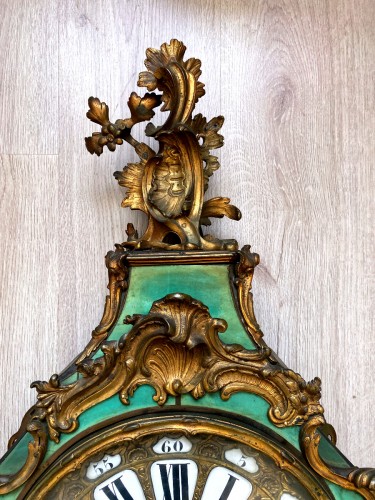 Louis XV - Cartel d'applique en corne verte et bronze doré