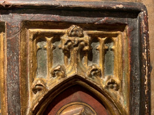 Triptyque sculpté en mi-relief, sud de la France fin 15e début 16e siècle - La Crédence