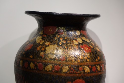 Vase laqué Cachemire,19e siècle - La Crédence
