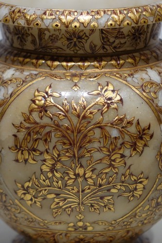 Objet de décoration Cassolettes, coupe et vase - Petit vase Moghol en albâtre, 19e siècle