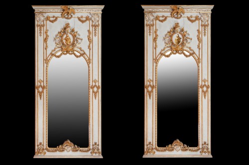 Paire de miroirs en bois sculpté, laqué et doré - Galerie Francesco De Rosa