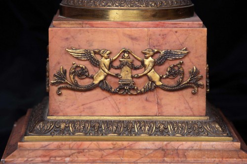 Objet de décoration Colonne Piédestal - Colonne en marbre rose