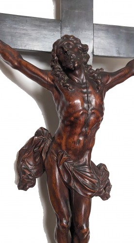 Christ en bois de Sainte-Lucie, école de Nancy vers 1700 - La Sculpture Françoise