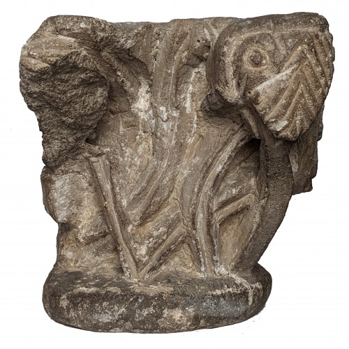 Sculpture Sculpture en pierre - Chapiteau roman du XIIe siècle en calcaire