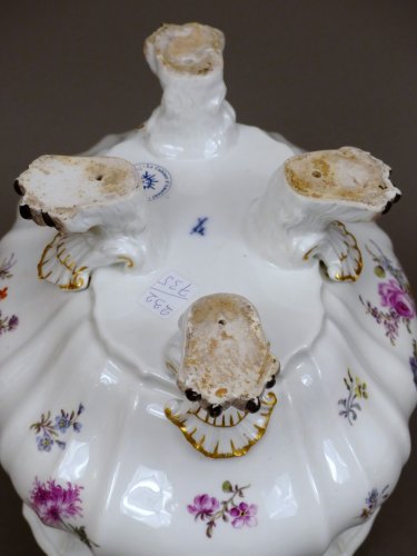  - Terrine en porcelaine de Meïssen du milieu du XVIIIe siècle