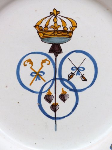 Assiette révolutionnaire en faïence de Nevers, du XVIIIe siècle - Céramiques, Porcelaines Style 