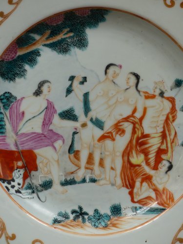 Antiquités - Assiette en porcelaine de Chine dite "de la Cie. des Indes" Le jugement de Paris"