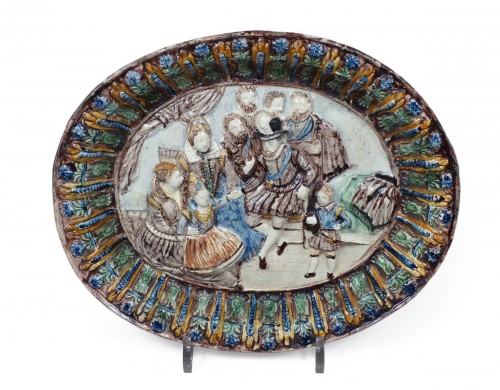 Plat en poterie vernissée Pré d'Auge XVIIe siècle