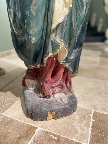 XVIIe siècle - Grande Vierge de calvaire du XVIIe siècle