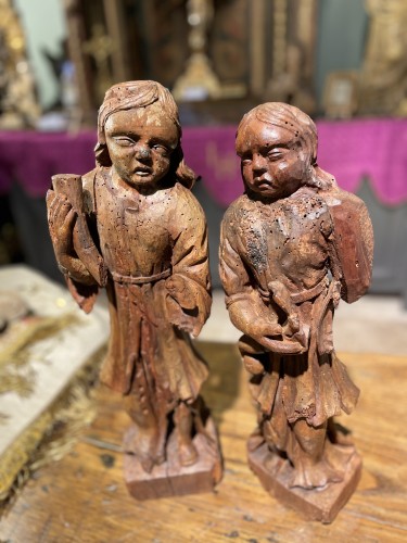  - Deux anges éléments d'autel en bois - XVIe siècle