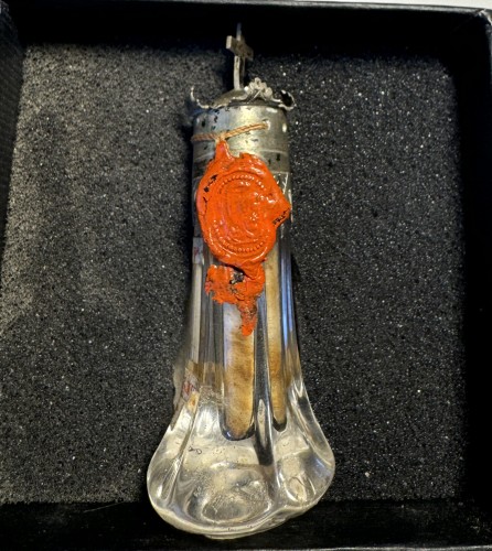 Ampoule reliquaire de Sainte Marguerite de Cortone - XVIIIe siècle - Le jardin des Moines