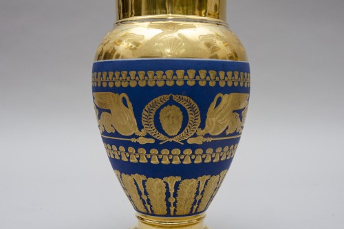 Aiguière et son bassin, attribué à Dagoty à Paris - Céramiques, Porcelaines Style Empire