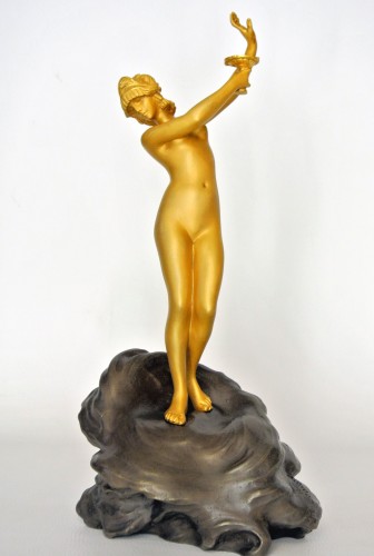 Sculpture Sculpture en Bronze - Hébé déesse de la jeunesse, d’après Léonard Agathon (1841-1923)
