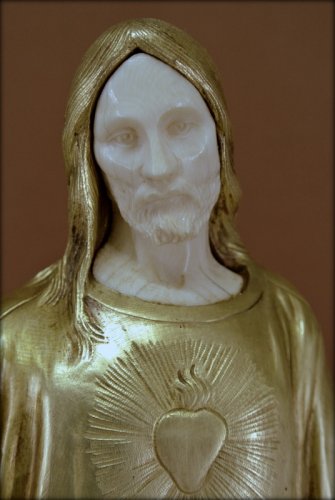 Art Déco - "Le Sacré coeur de Jésus" statue signée P Gasq