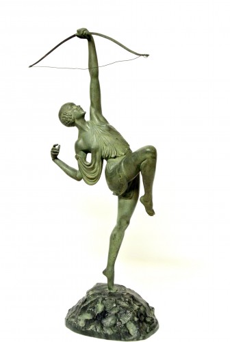 Diane chasseresse - Pierre Le Faguays (1892 - 1962 ) - Sculpture Style Art Déco