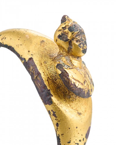 Bijouterie, Joaillerie Bagues - Bague en bronze doré au buste de Minerve - Romain, 1er / 2e Siècle Après  J.?-?C.