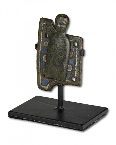 Antiquités - Appliqué en cuivre émaillé champlevé d'un Saint,  Limoges 13e siècle