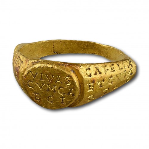 Bague talismanique ancienne en or avec inscriptions, 3e-4e siècle après JC - 