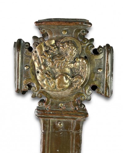Croix de procession Renaissance en cuivre doré. Italie XVe - XVIe siècles - Matthew Holder