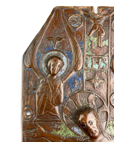Couverture de livre en émail champlevé avec la Crucifixion - Limoges vers 1200 - Art sacré, objets religieux Style 