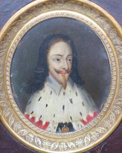 Portrait miniature du roi Charles I coiffé d'hermine, Angleterre XVIIe siècle - 