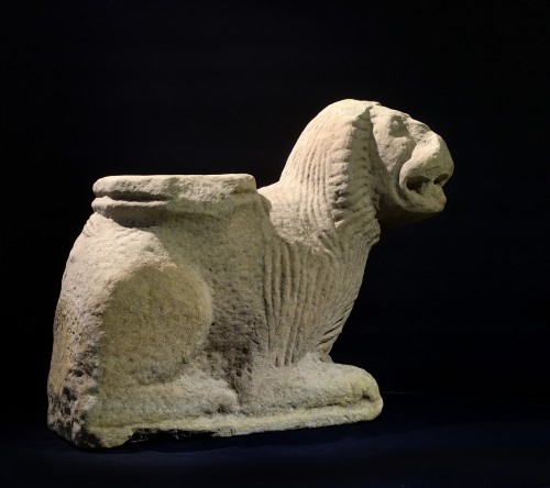 Sculpture Sculpture en pierre - Lion - Marches ou Abruzzes, 1300 c.