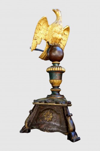 XVIIIe siècle - Important lutrin à l’aigle en bois doré et polychromé, XVIIIe