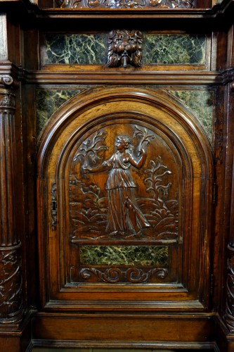 Cabinet Bellifontain attribué à la maison Ribaillier, fournisseur de Napoléon III - Napoléon III