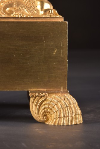 Pendule de table Cygne en bronze doré Empire - Horlogerie Style Empire