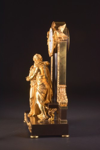 “Le Réconciliation” grande pendule Empire romantique en bronze doré - Empire