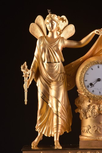 Horlogerie Pendule - Grande pendule Empire en bronze doré, Le Roy Horlogier du Roi à Paris
