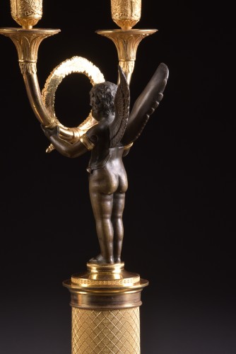 Antiquités - Paire de candélabres Empire en bronze doré et patiné