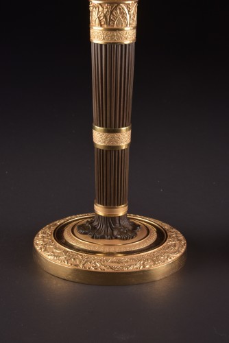 Luminaires Bougeoirs et Chandeliers - Claude Galle, Paire de bougeoirs en bronze doré et patiné