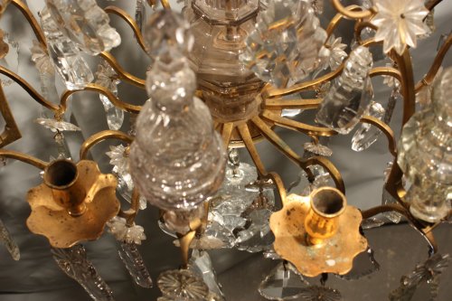 XVIIIe siècle - Grand lustre cage d'époque XVIIIe en bronze doré et cristaux