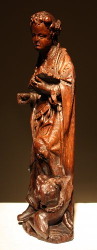 Sainte Marguerite en chêne sculpté, Flandres XVIe siècle - Galerie Nicolas Lenté
