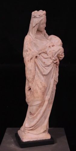 Sculpture Sculpture en Marbre - Madone à l'enfant - Italie XIVe siècle