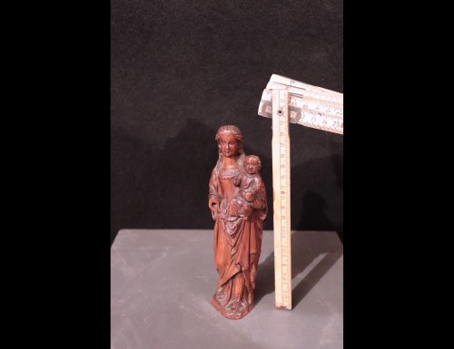 Vierge à l'Enfant, Belgique XVIe siècle - Numero 7 Antiquariato