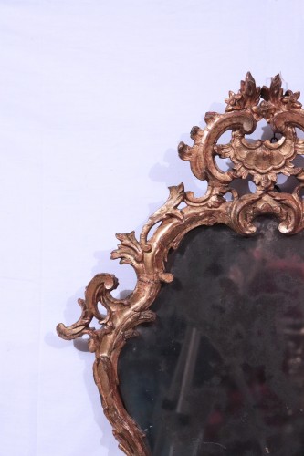 Miroirs, Trumeaux  - Miroir en bois doré,  Italie 18e siècle